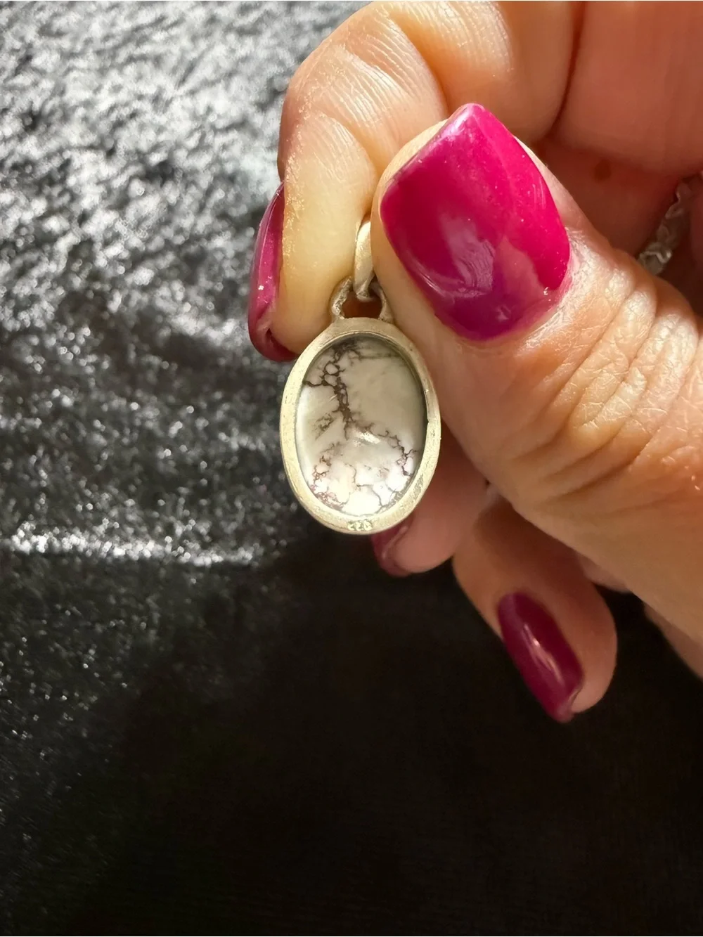 N/A elegant oval